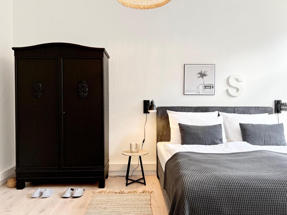 Makers And Rooms Apartment 01 Pauline 110Qm Parkplatz 1-4 Personen Детмолд Екстериор снимка